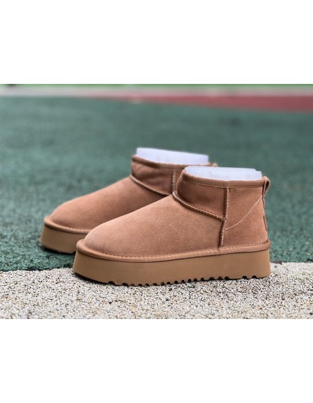 UGG Tasman