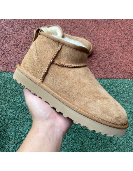 UGG Tasman