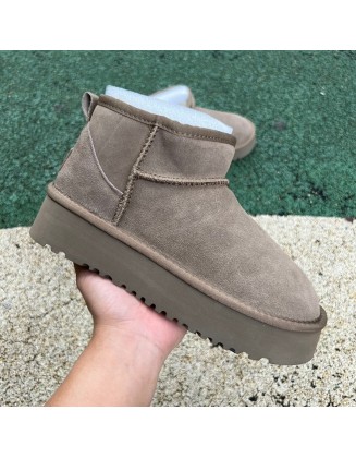 UGG Tasman