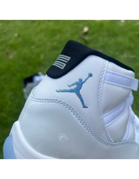 Air Jordan 11