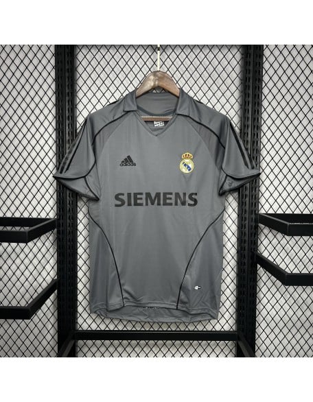 Real Madrid Jersey 05/06 Retro