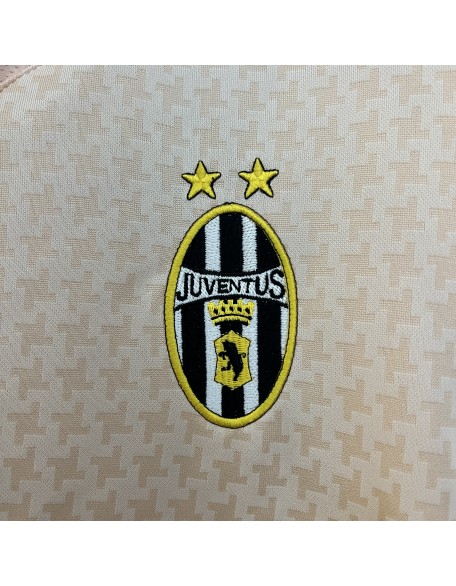 Juventus Jersey 03/04 Retro